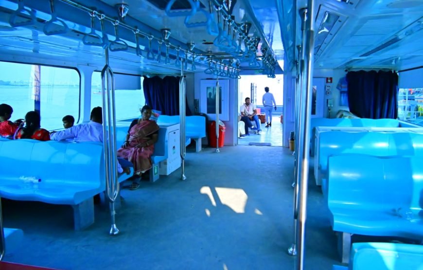 Jalsa Cruise – Evening Ganga Aarti