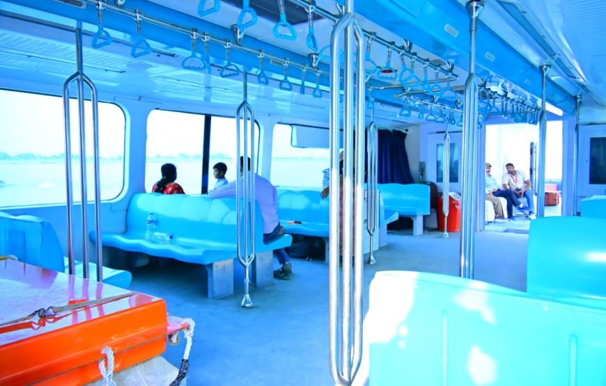 Jalsa Cruise – Evening Ganga Aarti